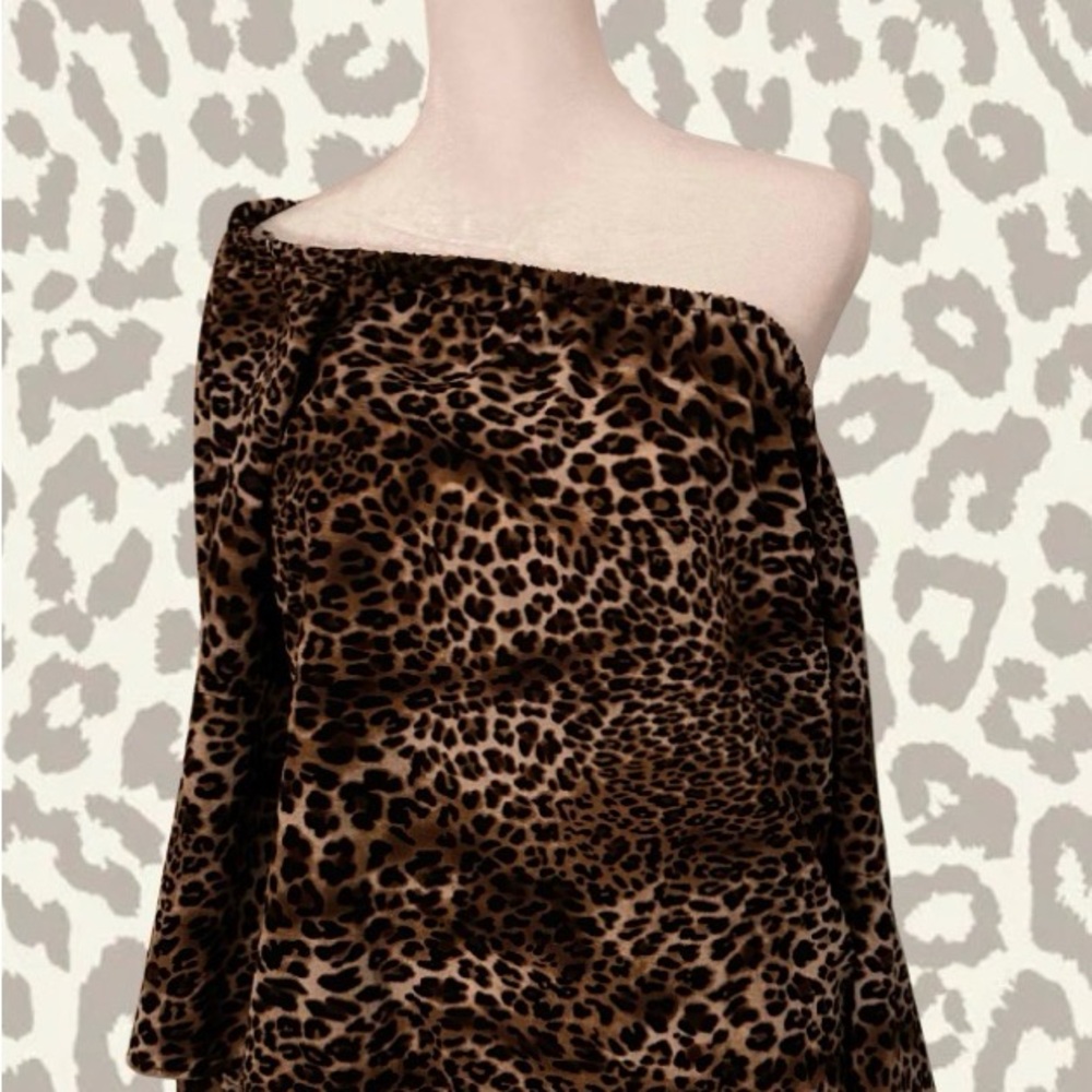 Leopard Print Off-Shoulder Top